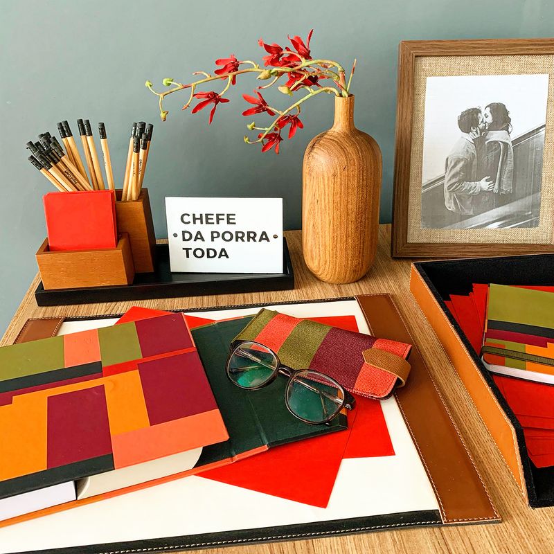 BLOCOS_IMA_ENVELOPE_E_JORNALISTA_PORTA_OCULOS_RETANGULOS_MOVIMENTO_CAIXA_ENTRADA_PESPONTO_HAVANNA_ORGANIZADOR_MESA_ECLECTIC_PORTA_RETRATO_JUTA_PAPEL_CRAFT