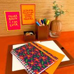 CADERNO_A5_FLORAL_NEON_RISQUE_RABISQUE_PRENDEDOR_HAVANA_KIT_PORTA_LAPIS_CLIPS_CARAMELO_CARTAO_POSTAL_LUTA_LEVANTA_PAPEL_CRAFT