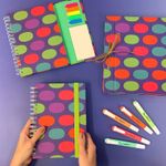 CADERNO_ASSINATURA_CADERNO_A5_ABA_90FLS_CADERNO_A5_90FLS_CONFETE_BEBEL_PAPEL_CRAFT