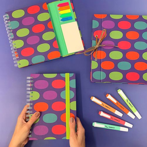 Caderno A5 90 Folhas
CONFETE BEBEL
