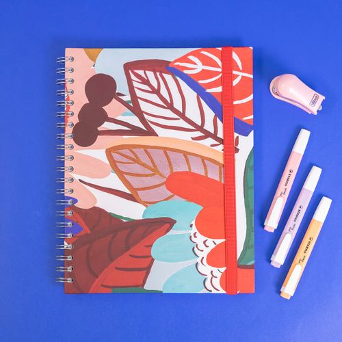 Caderno A4 90 Folhas Reposicionável Estampas 
ANTURIO JULIA FONTES