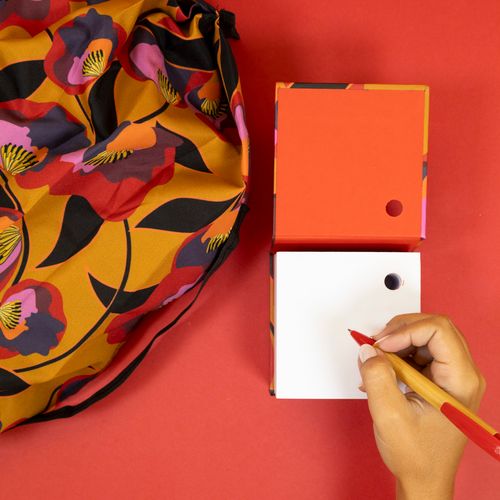 BLOCO 10X10 COM MINI TOTE
LISTRAS BOSQUE