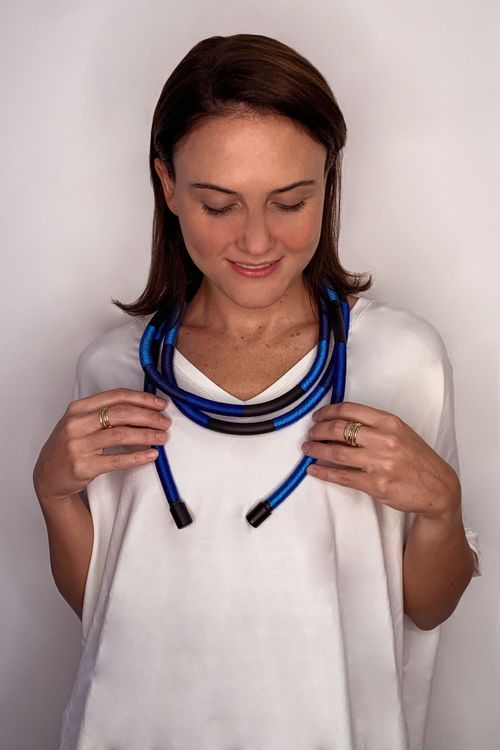 Colar Versátil Linhas Três Cores AZUL/PRETO/AZUL