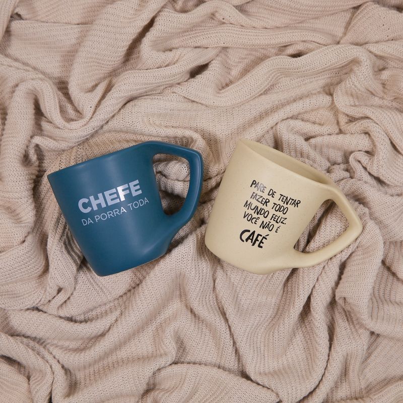 CANECA_380_ML_FOSCA_FRASES_CHEFE_DA_PORRA_TODA_-HO1533_PAPEL_CRAFT_2