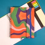 CADERNO_A4_90_FOLHAS_COM_ABA_ESTAMPAS_-ONDAS_-GOUACHE_CA2982_PAPEL_CRAFT_2