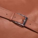 BOLSA_POCHETE_GRANDE_EM_COURO_MOGNO_CO2713_PAPEL_CRAFT_6