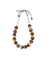 COLAR_BOLOTAS_EM_COCO_E_BIJUTERIAS_COLORIDO_ROU2068_PAPEL_CRAFT_3