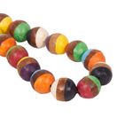 COLAR_BOLOTAS_EM_COCO_E_BIJUTERIAS_COLORIDO_ROU2068_PAPEL_4