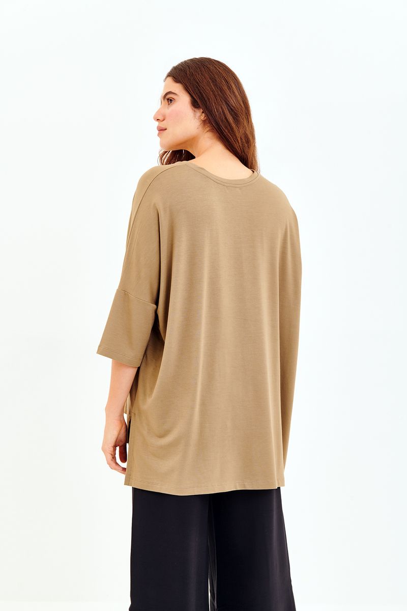 BLUSA_MALHA_MG_COM_PALA_AREIA_ROU2080_PAPEL_CRAFT_2