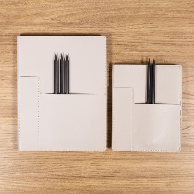 CADERNO_COM_SOBRECAPA_18_X_24_GERO_-CO3053_PAPEL_CRAFT_2
