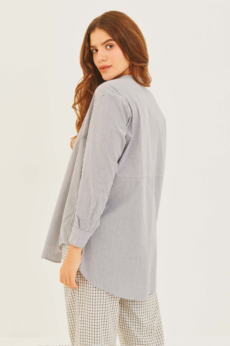 BLUSA_BATA_LISTRAS_FT_PRETA_-ROU2133_PAPEL_CRAFT_2