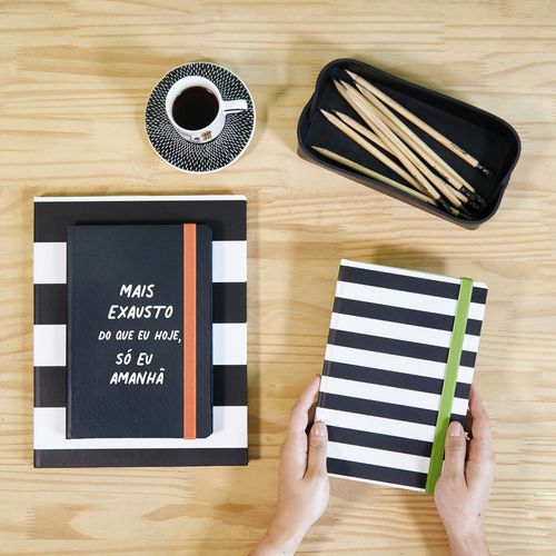 Agenda Planner Costurado 2025 EXAUSTO