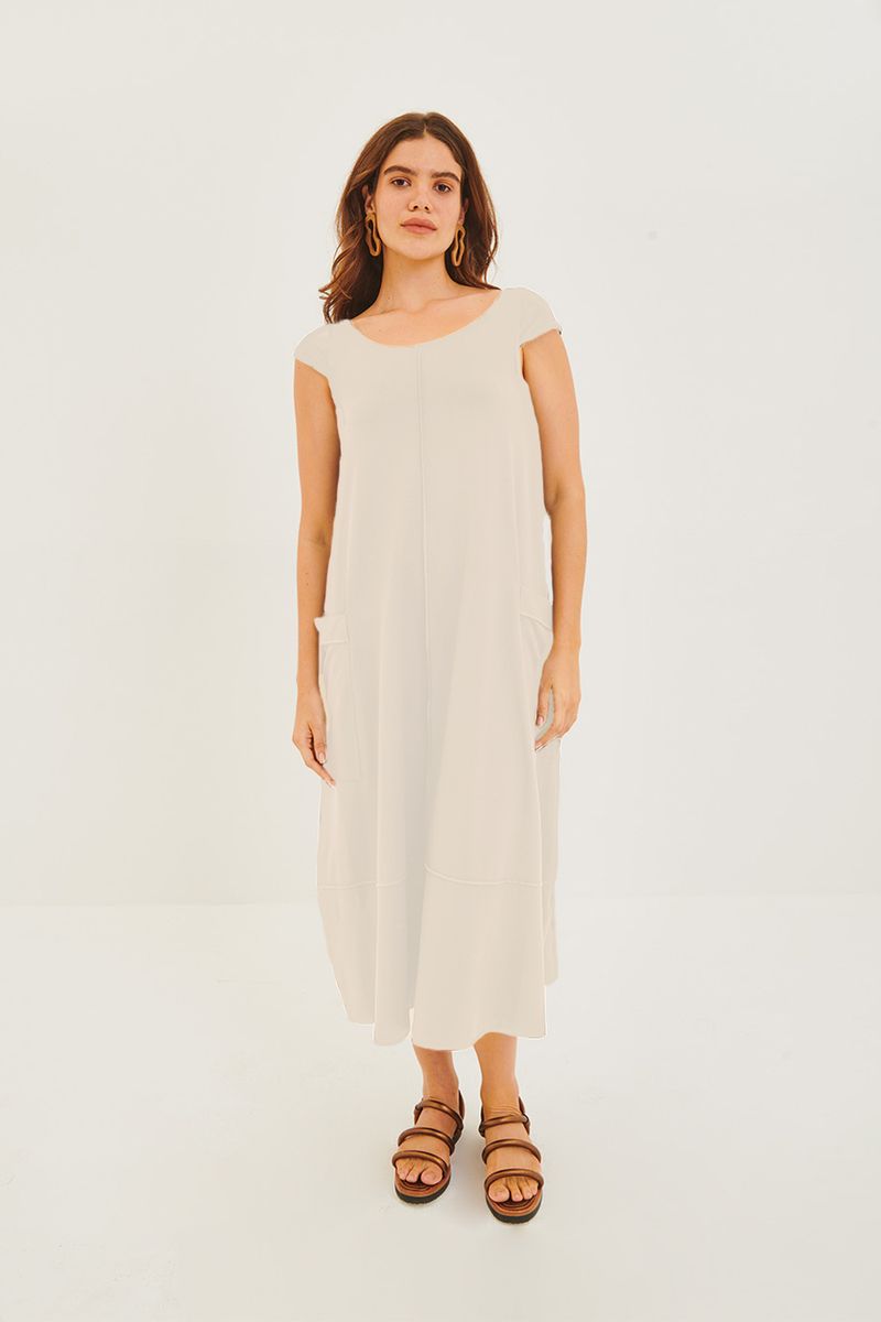 VESTIDO_MALHA_BOLSOS_COSTURA_APARENTE_OFF_ROU2102_PAPEL_CRAFT_1