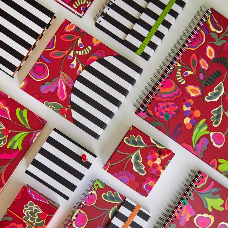 BLOCO_GARRA_A4_ESTAMPADO_FLORAL_BORDO_BEBEL_BL2176_PAPEL_CRAFT_2