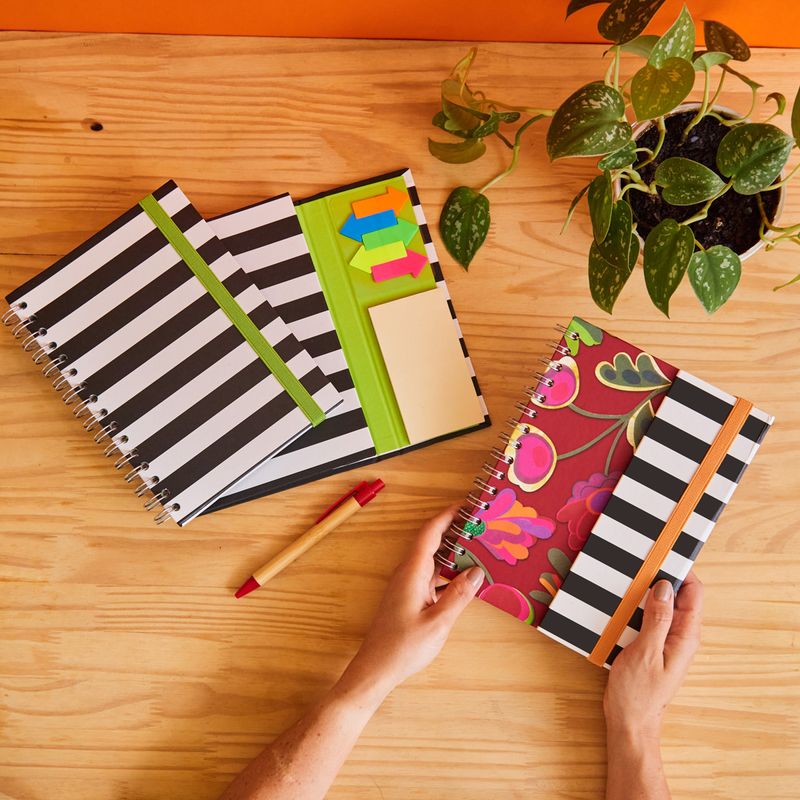 CADERNO_A5_90_FLS_ESTAMPAS_PAUTADO_LISTRAS_P_B_PP_-CA2350_PAPEL_CRAFT_2