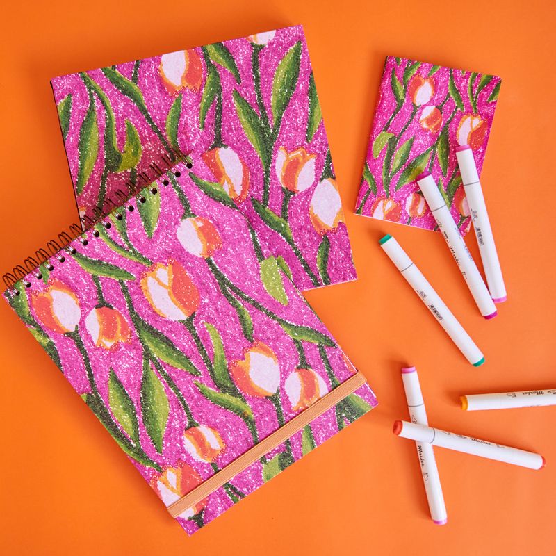 CADERNO_ASSINATURA_COM_LOMBADA_EXPOSTA_FLORAL_TULIPA_CA3328_PAPEL_CRAFT_2.jpg