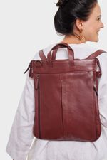 MOCHILA_COURO_VICTORIA_PORTA_LAP_TOP_13_VINHO_CO2850_PAPEL_CRAFT_4.jpg