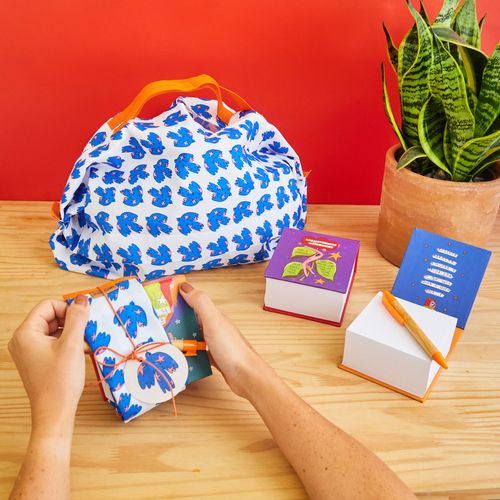 Bloco 10x10 com Mini Tote Arte do Luc VOCÊ MERECE