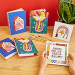 CADERNO_A5_COM_DIVISORIAS_LUC_VOCE_MERECE_CA3346_PAPEL_CRAFT_2.jpg