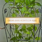 LUMINARIA_FRASES_42_8_CM_COISAS_BOAS_ACONTECEM_AQUI_VA10952_PAPEL_CRAFT_2.jpg