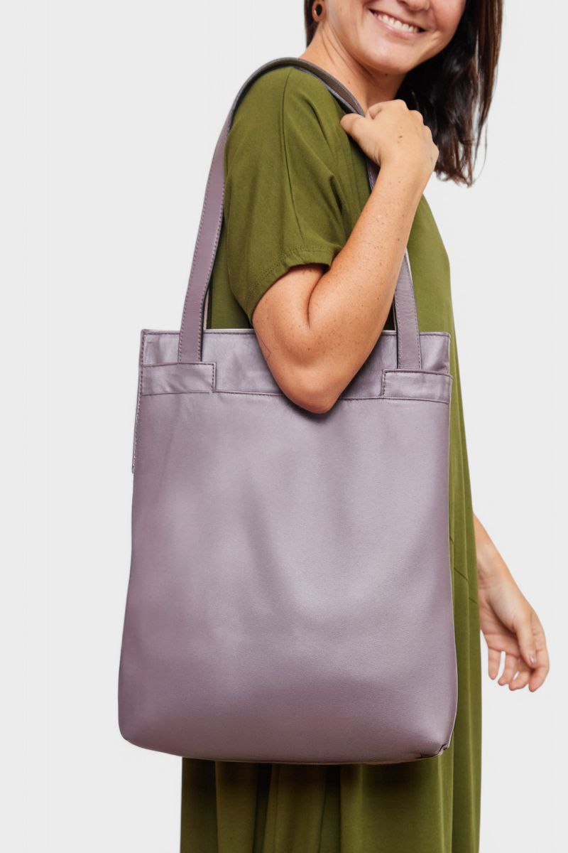 BOLSA_COURO_OSCAR_LAPTOP_TEMPESTADE_NUTELA_CO3093_PAPEL_CRAFT_1.jpg