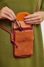BOLSA_PORTA_CELULAR_CORES_VINHO_CARAMELO_CO3111_PAPEL_CRAFT_3.jpg
