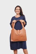 BOLSA_COURO_IMA_E_PESPONTO_SCOTCH_SAVANA_CO3094_PAPEL_CRAFT_1.jpg