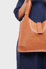 BOLSA_COURO_IMA_E_PESPONTO_SCOTCH_SAVANA_CO3094_PAPEL_CRAFT_2.jpg