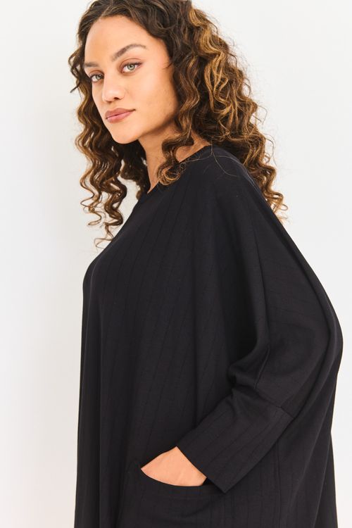 Blusa Malha Canelada Bolso e Manga PRETA