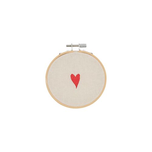 Bastidor Coração Bordado 11 cm Mães