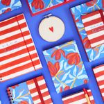 BLOCO_TAMPA_MIOLO_COLOR_M_14_X_18_COM_CANETA-ESTAMPAS_FLORAL_POEMA_BL2020_PAPEL_CRAFT_2.jpg