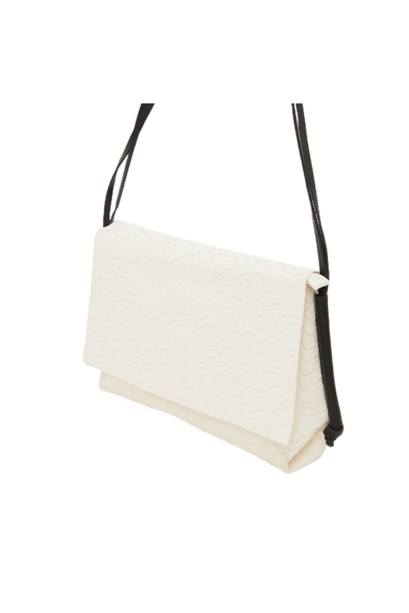 BOLSA_DE_COURO_COM_RELEVO_E_ALCAS_FINAS_OFF_CO3090_PAPEL_CRAFT_03.jpg