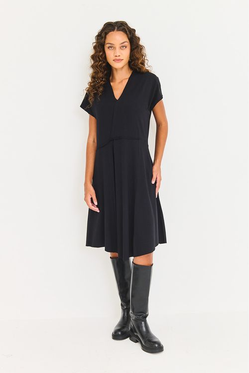 Vestido Malha Recortes Fio Preto