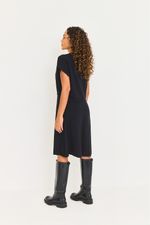 VESTIDO_MALHA_RECORTES_FIO_PRETO_ROU2157_PAPEL_CRAFT_3.jpg