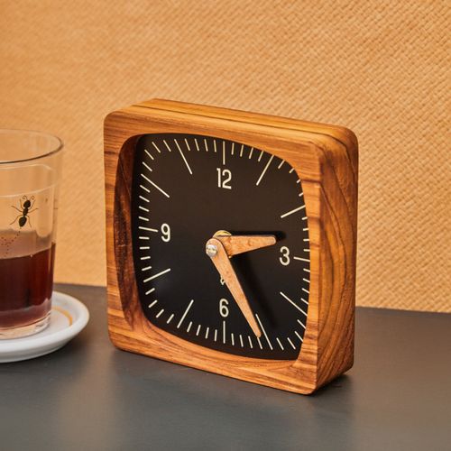 Relógio de Mesa Camaleão Fosco PRETO