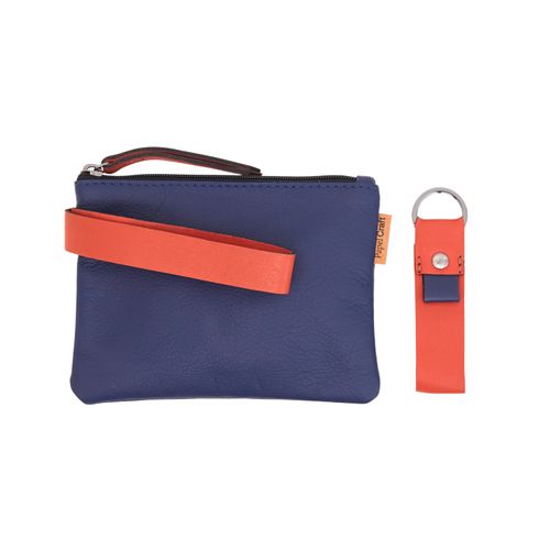 Kit Nécessaire Couro com Mini Chaveiro BIC/ACEROLA