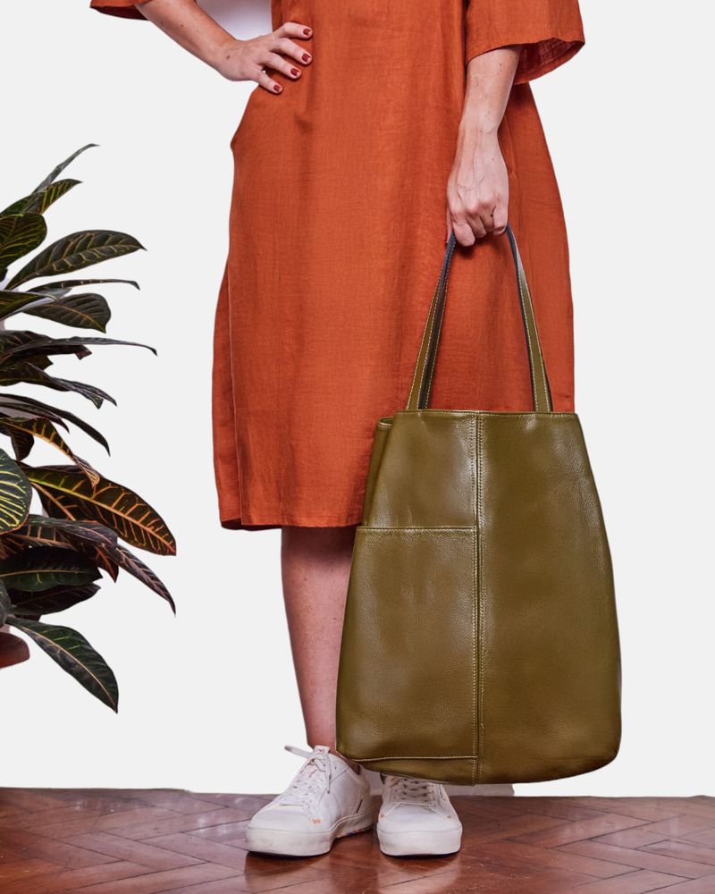 BOLSA_SACO_COURO_2_BOLSOS_NEW_OLIVE_CO2680_PAPEL_CRAFT_3