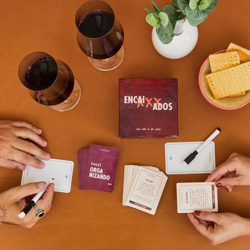 Jogo de Cartas Encaixados
