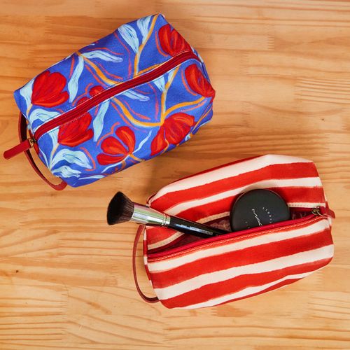 Necessaire Grande Lona Alça FLORAL POEMA