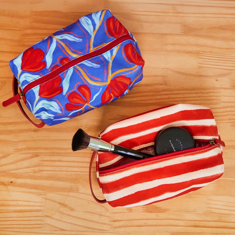 NECESSAIRE_GRANDE_LONA_ALCA_FLORAL_POEMA_CO3029_PAPEL_CRAFT_2