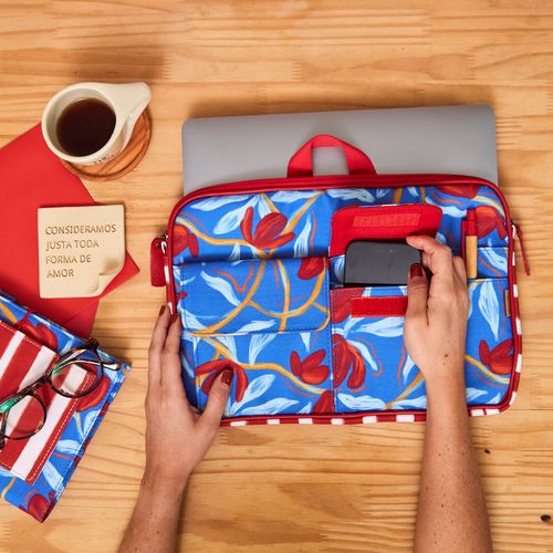 Porta Laptop 15,6 Estampado FLORAL POEMA/LISTRA CANELA