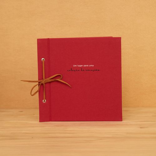 Caderno de Assinatura 25x25 Coleção de Emoções 
VERMELHO