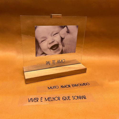 Porta Retrato Base Freijo 2 Vidros 20x25 Pais 
MUITO AMOR