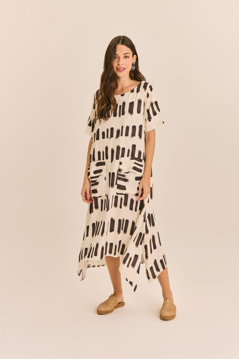 VESTIDO_ESTAMPADO_NO_COM_BOLSO_PINTURA_PB_ROU2284_PAPEL_CRAFT_4