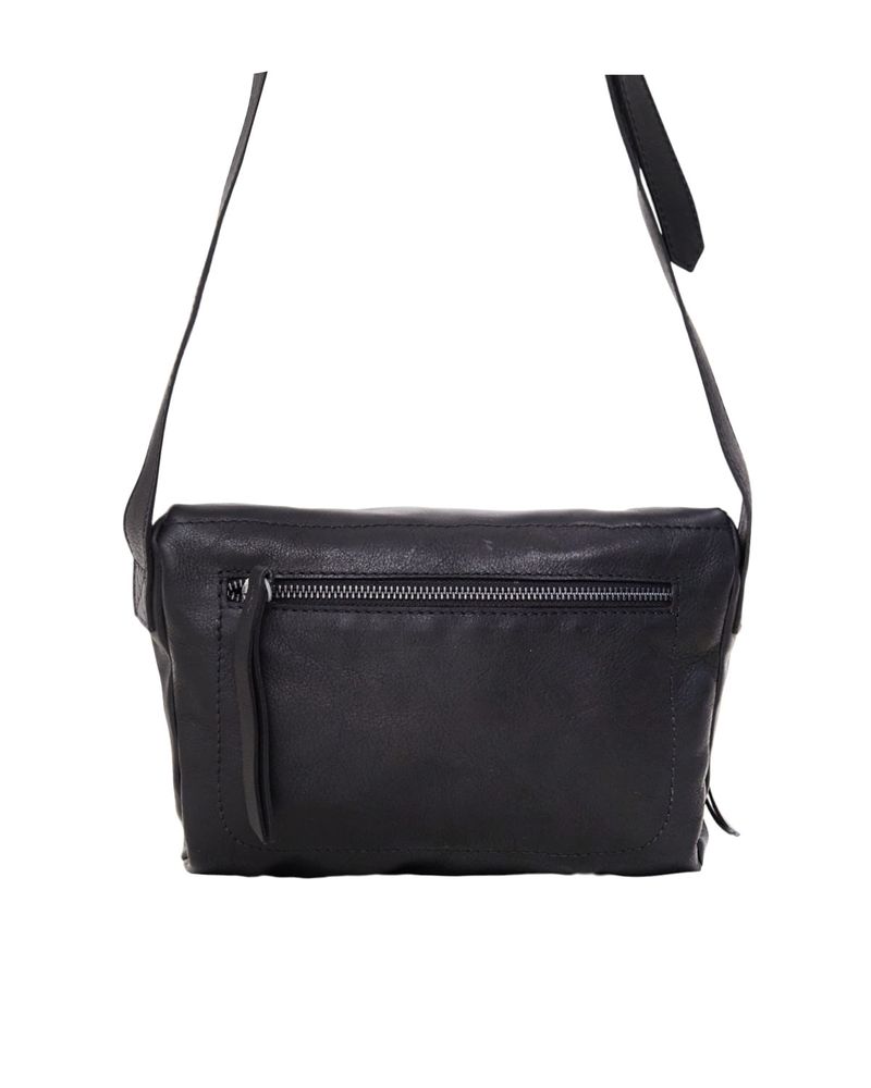 BOLSA_COURO_MEIA_LUA_PRETA_CO3125_PAPEL_CRAFT_6