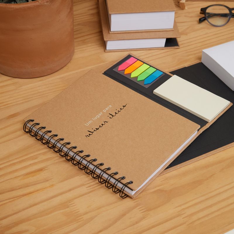 CADERNO_A5_COM_ABA_90_FOLHAS_RABISCAR_IDEIAS_KRAFT_CA3353_PAPEL_CRAFT_2