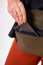 BOLSA_COURO_ENVELOPE_VERDE_CO3144_PAPEL_CRAFT_2
