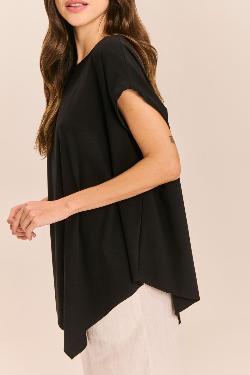 BLUSA_MALHA_COM_PONTAS_PRETA_ROU2287_PAPEL_CRAFT_2