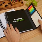 CADERNO_A5_COM_ABA_90_FOLHAS_ESTAMPAS_FRASES_FERIAS_CA3350_PAPEL_CRAFT_2