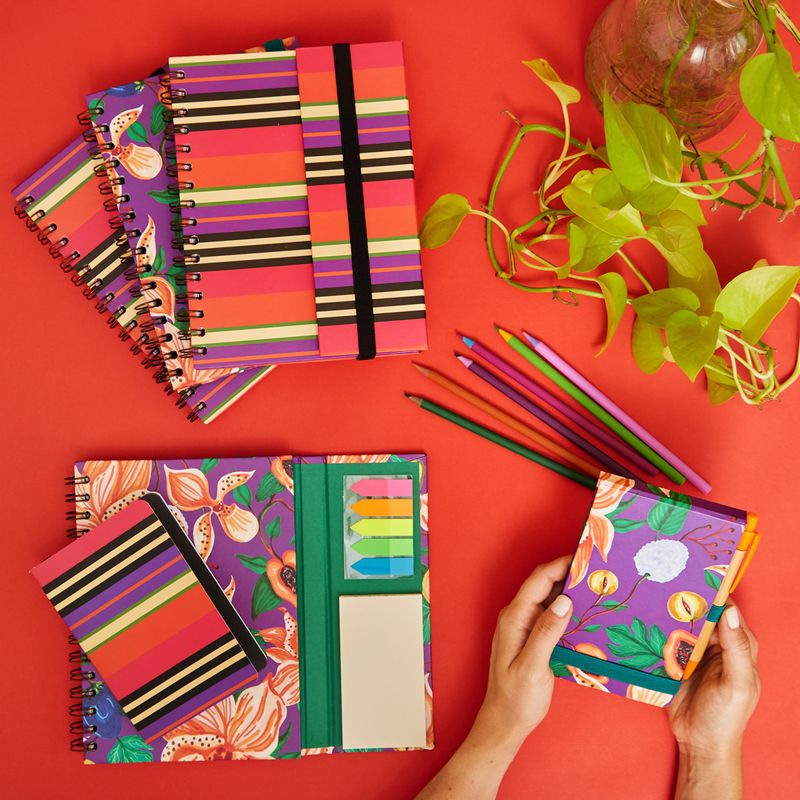 CADERNO_A5_COM_ ABA_90_FOLHAS_ESTAMPAS_LISTA_FRUTA_CA2838_PAPEL_CRAFT_2